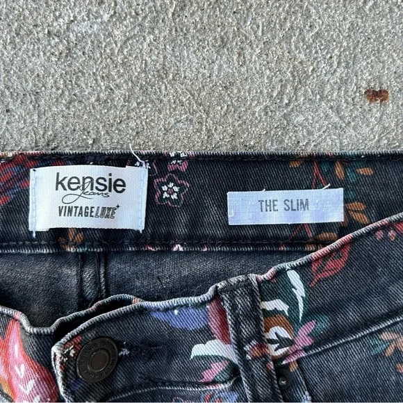 Kensie VintageLuxe Floral Skinny Jeans Sz 2/26 – Boho Slim Fit Denim - Picture 5 of 10